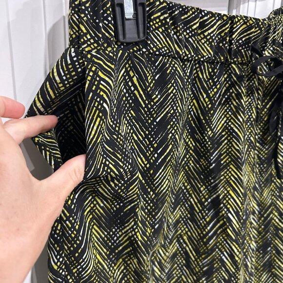 Coldwater Creek Womens Natural Fit Drawstring Pants Size M Multicolor Chevron - Picture 4 of 10